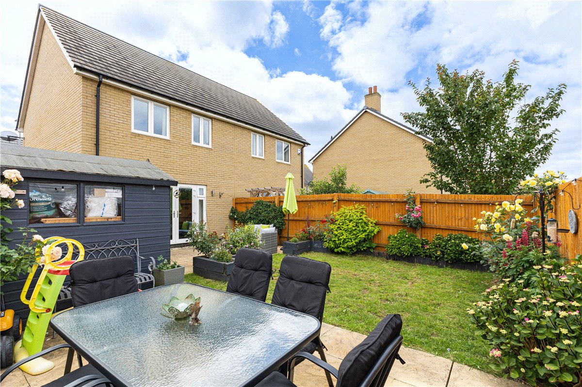 3 bedroom House, Hawking Way, Cottenham, CB24 - Available, Image 12