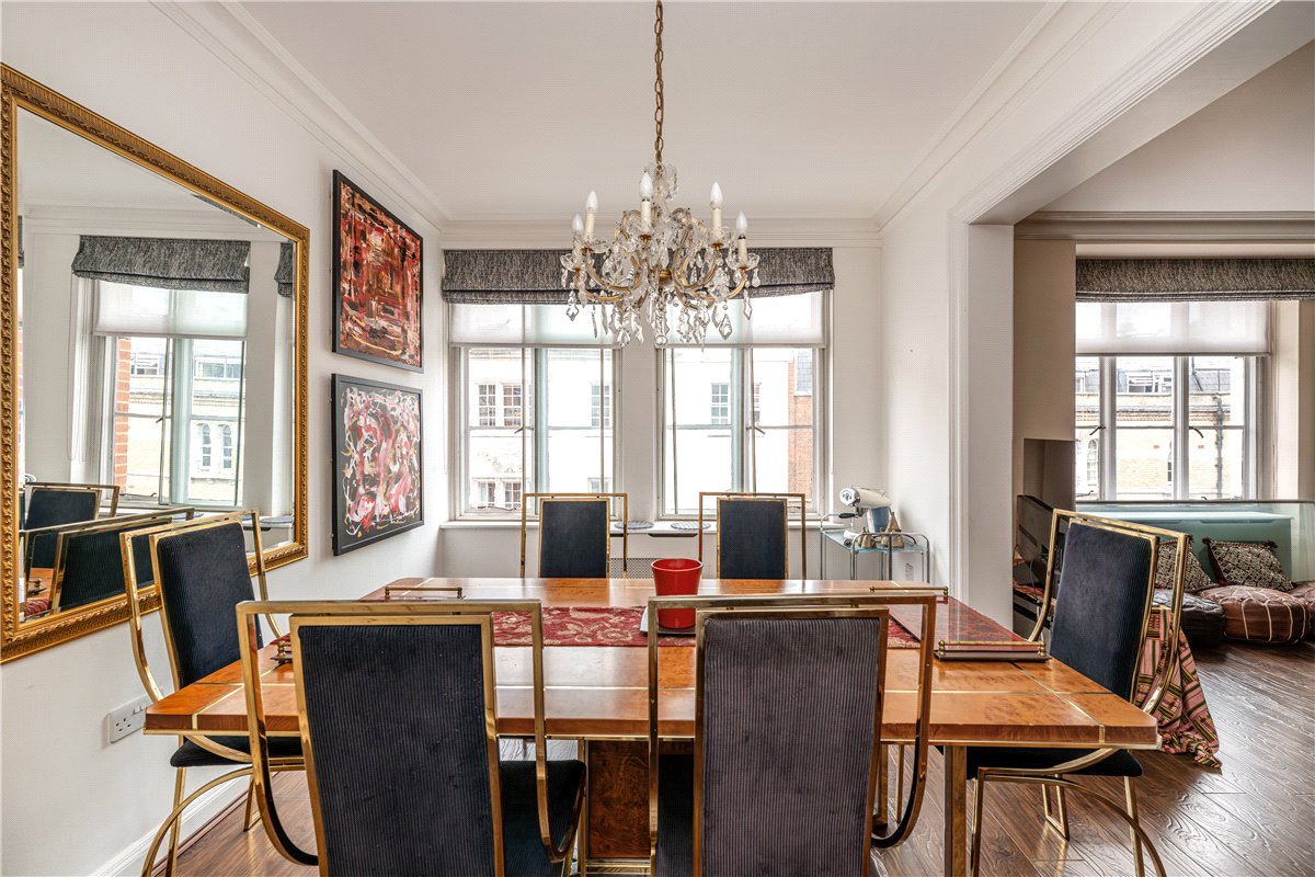 2 bedroom Flat, Hallam Street, London, W1W - Available, Image 2