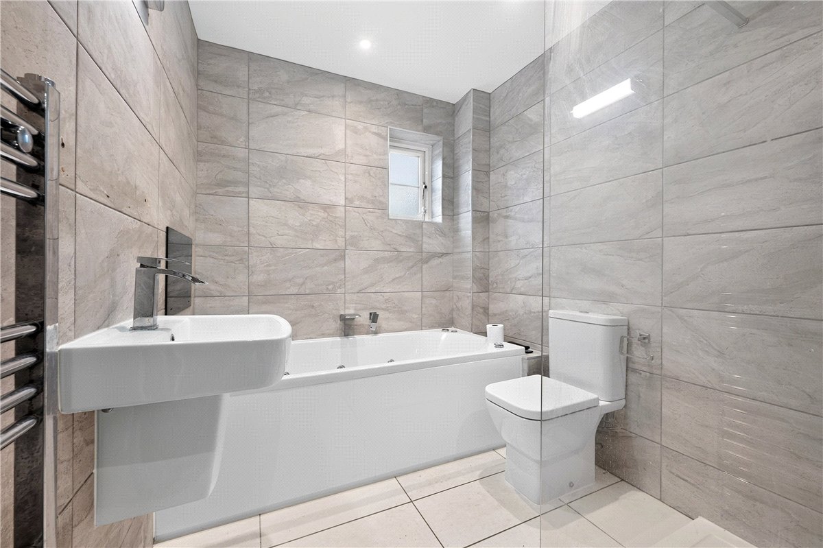 4 bedroom House, 43 Station Road, Tempsford, Sandy, SG19 2AU, ,  - Available, Image 17