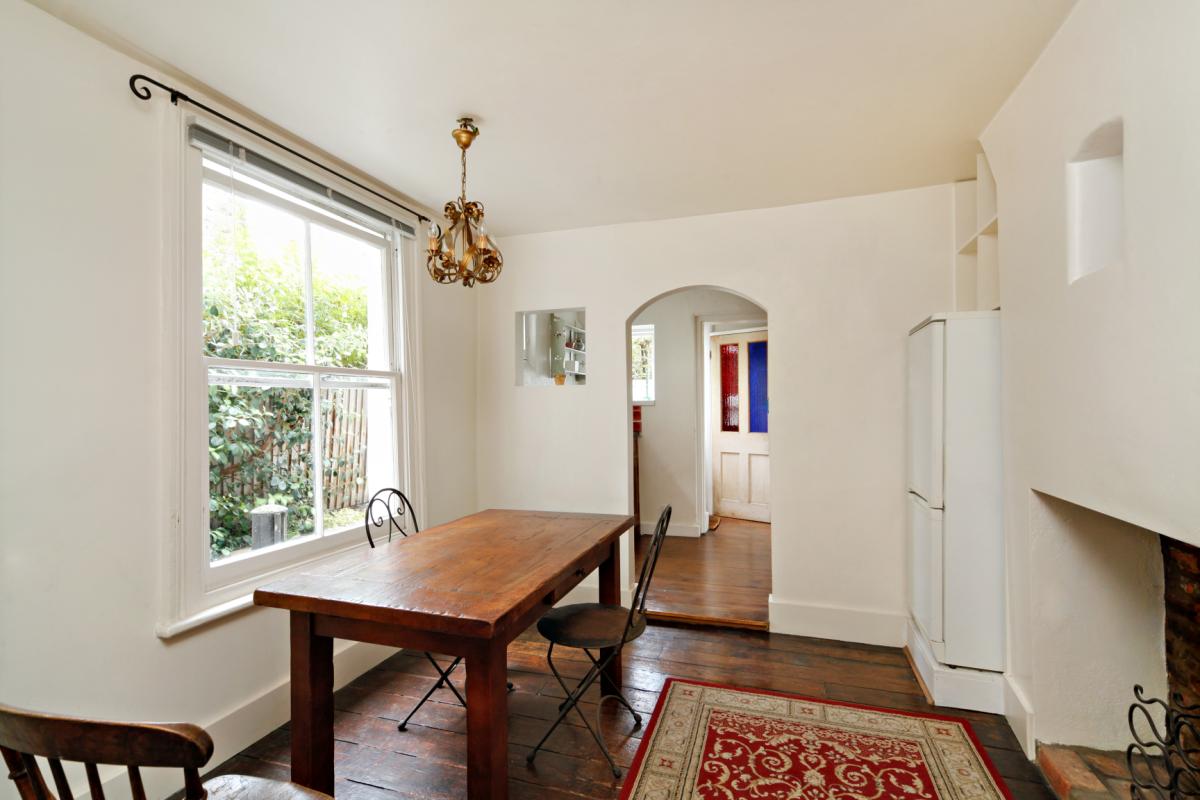 1 bedroom Flat, Cabul Road, London, SW11 - , Image 3