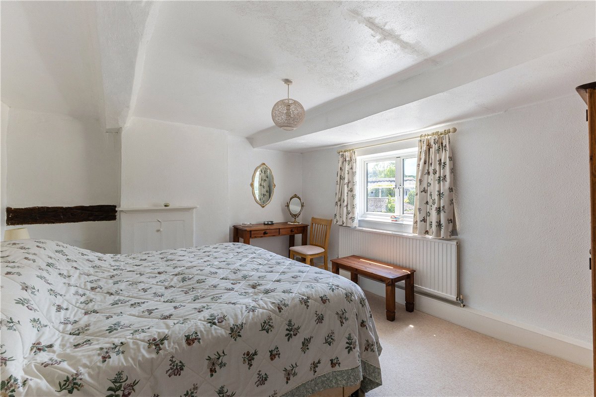 6 bedroom House, Mill Lane, Ramsbury, SN8 - Available, Image 17
