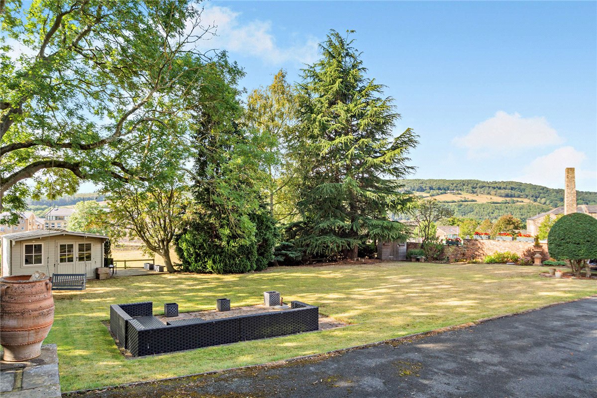 6 bedroom House, Micklethwaite Lane, Bingley, BD16 - Available, Image 2