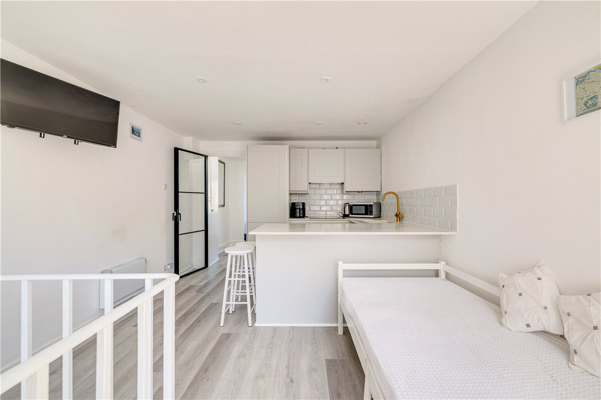 1 bedroom Residential, Montserrat Road, London, SW15 - Available, Image 1