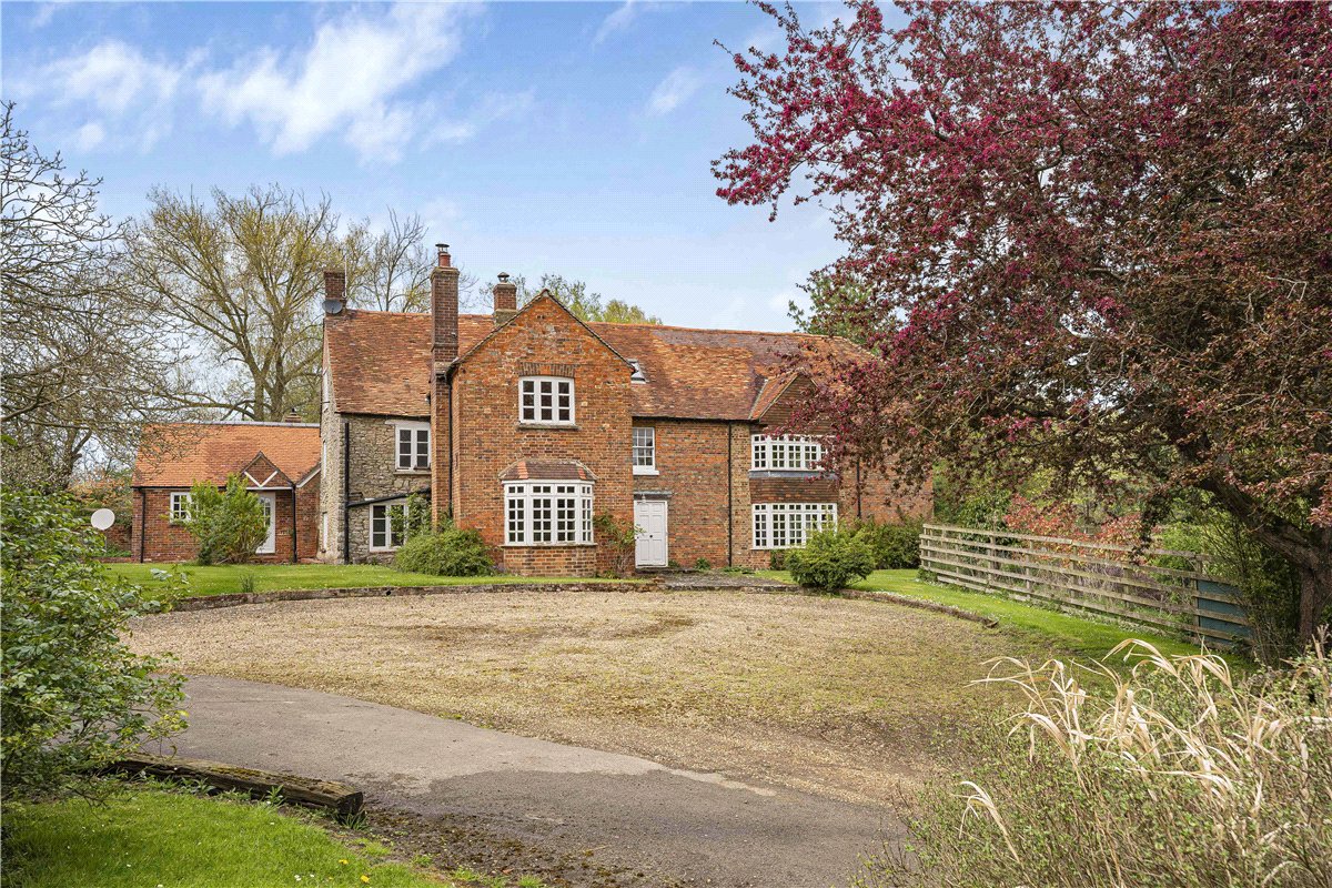 41  Country Estate, Mill Lane, Twyford, MK18 - Available, Image 29