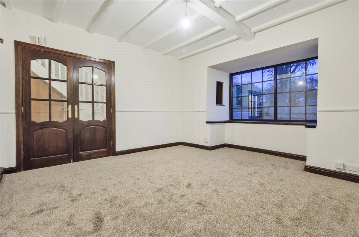 4 bedroom House, Chesterfield Road, Barlborough, S43 - Let Agreed, Image 7