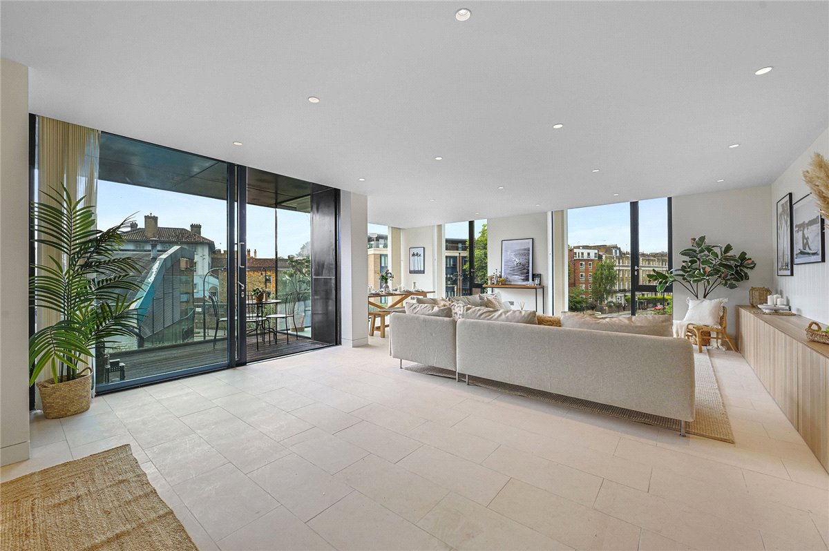 3 bedroom Flat, Latitude House, Oval Road, NW1 - Available, Image 1