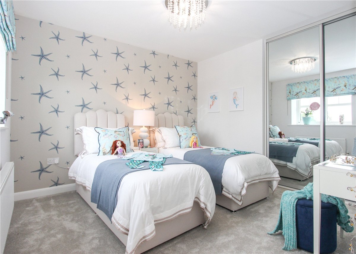 2 bedroom House, Princess Gardens, Bishops Green, RG20 - Available, Image 14