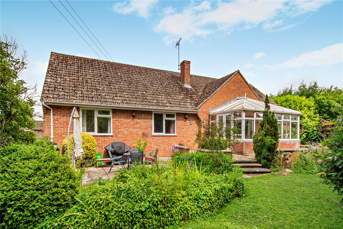 4 bedroom Bungalow, Nimms Meadow, Wantage Road, RG17 - Available
