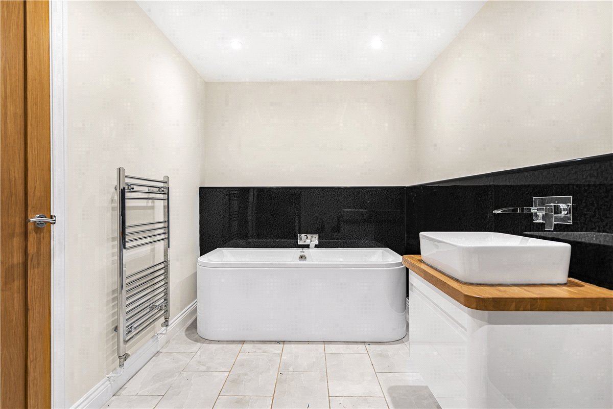 14 bedroom House, Yarnfield Lane, Yarnfield, ST15 - , Image 29