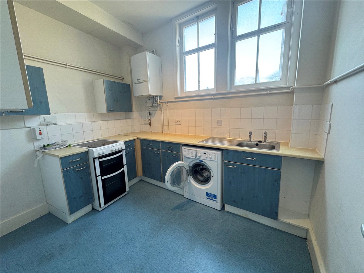1 bedroom Flat, High Street, Bath, BA1 - , Image 3
