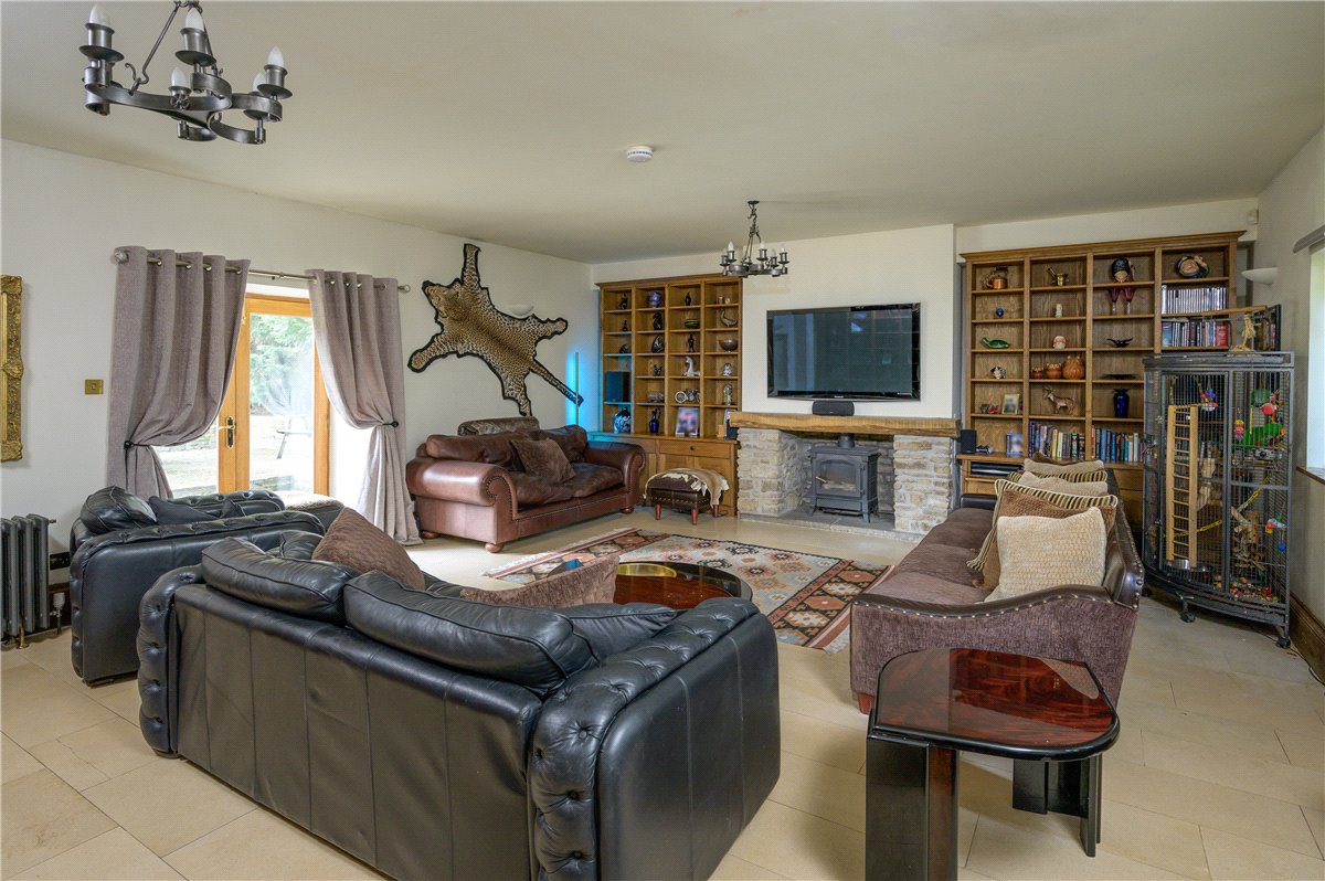 25.6  Farm, Siston, Bristol, BS16 - Available, Image 18