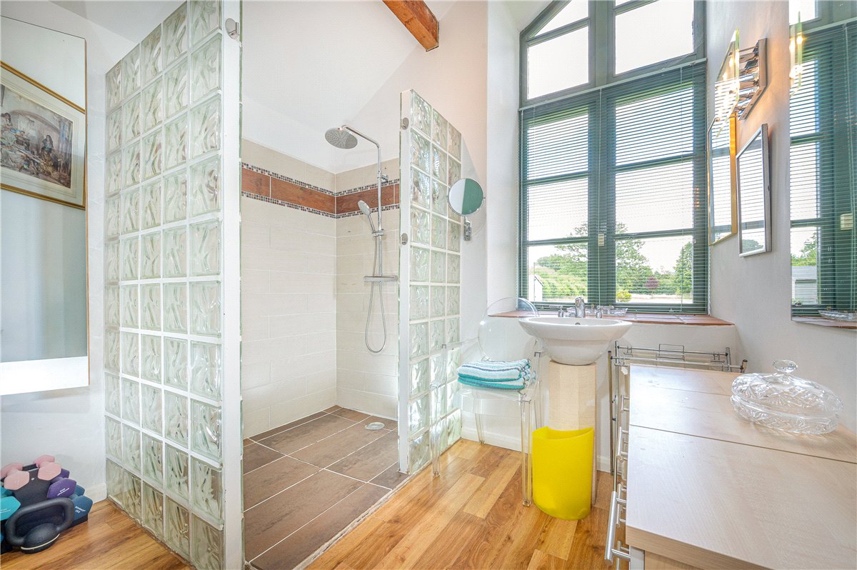 4 bedroom House, Weston-on-the-Green, Bicester, OX25 - Available, Image 15