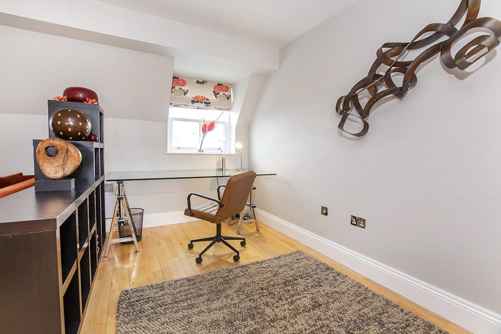1 bedroom Flat, Low Petergate, York, YO1 - , Image 5