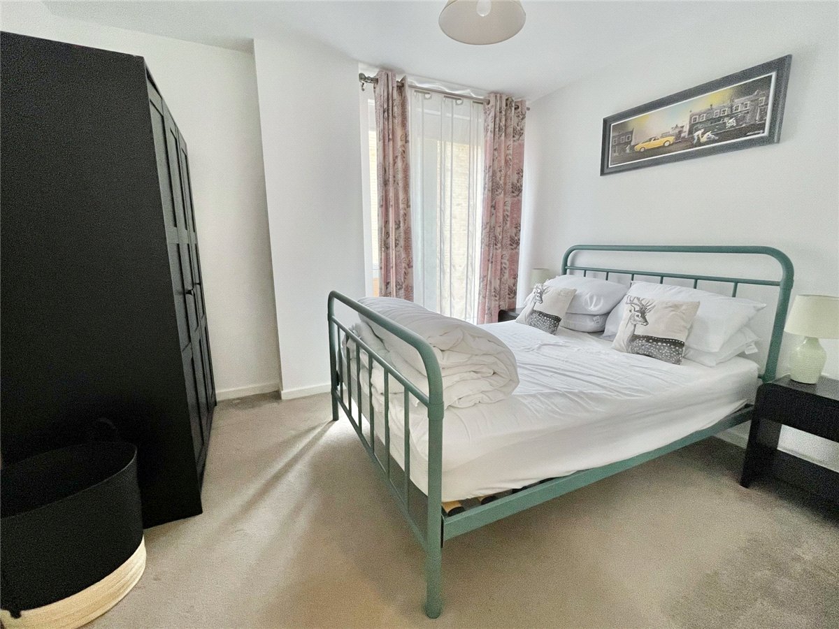 2 bedroom Flat, Hills Road, Cambridge, CB2 - Available, Image 3