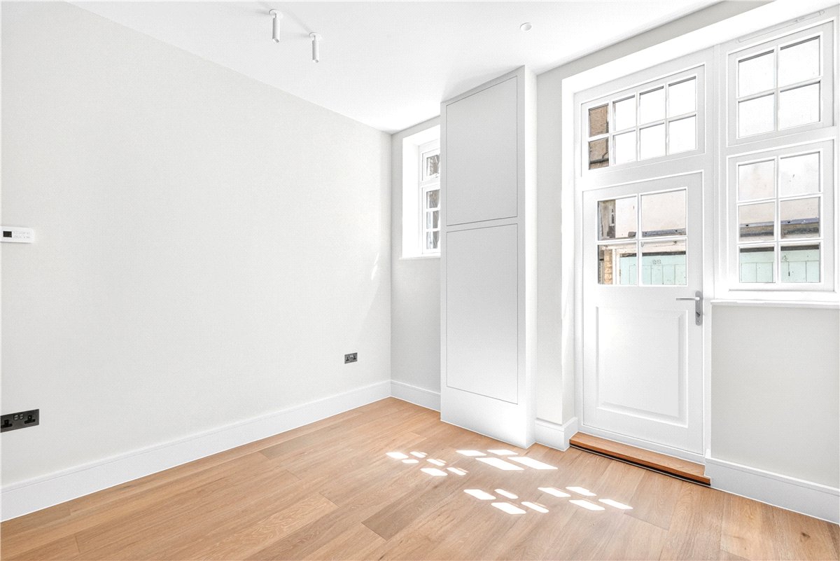 3 bedroom Maisonette, De Walden Street, London, W1G - Available, Image 10