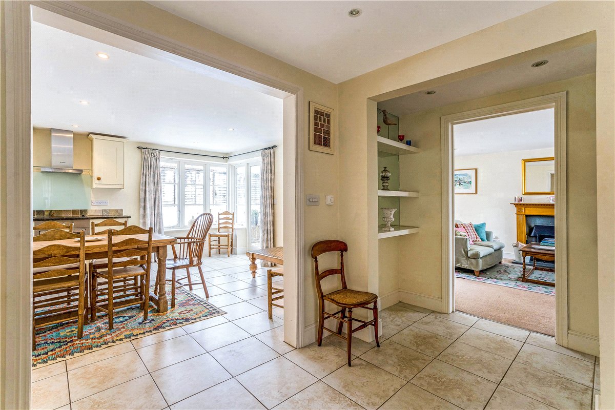3 bedroom House, Pewsey Road, Upavon, SN9 - Available, Image 7