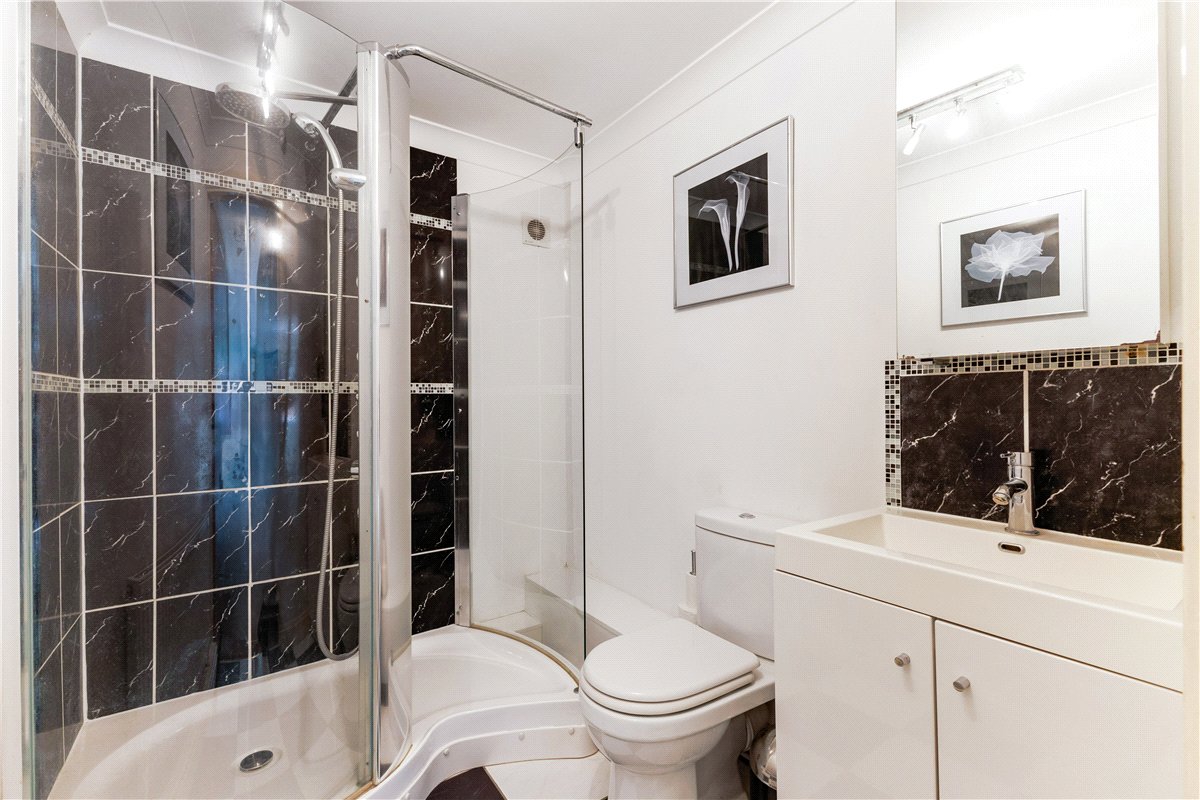 3 bedroom House, Eastsands, Burbage, SN8 - Available, Image 5