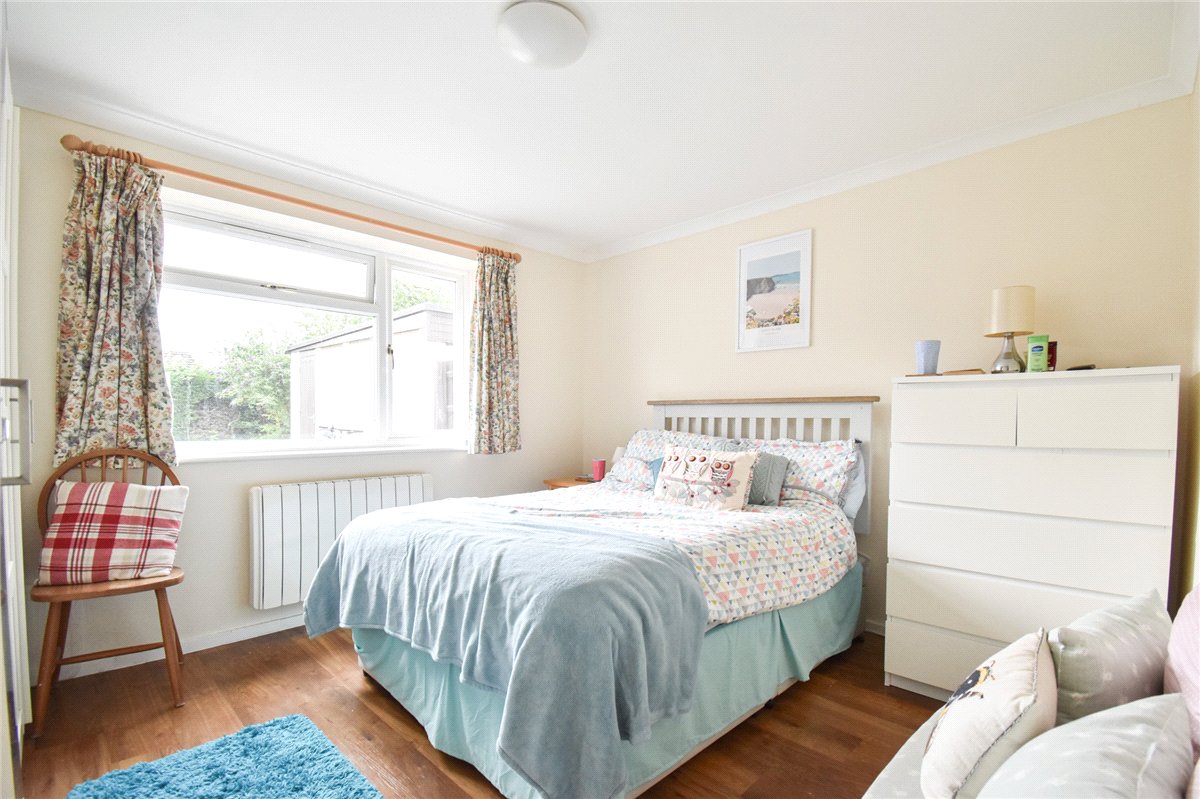 2 bedroom Bungalow, Tavistock Road, Cambridge, CB4 - , Image 3