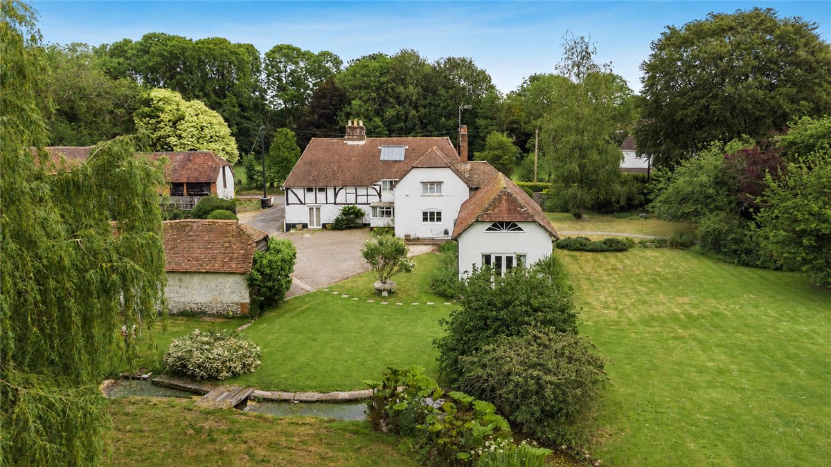 4 bedroom House, Farley Street, Nether Wallop, SO20 - Available