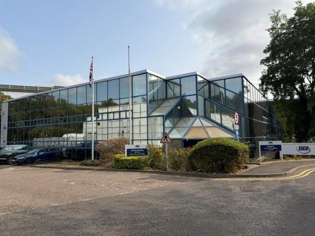 12430 Sq Ft, Boundary Road, High Wycombe, HP10 - Available