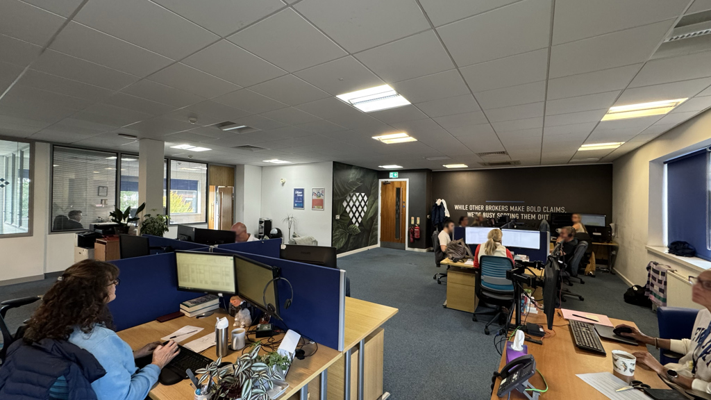 12447 Sq Ft, Lancaster Way, Leeds, LS19 - Available, Image 5