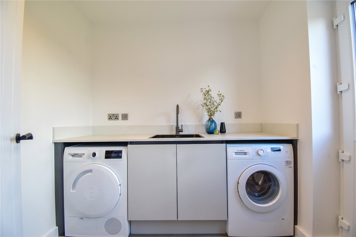 4 bedroom House, Field View, Water Lane, CB9 - Sold, Image 15