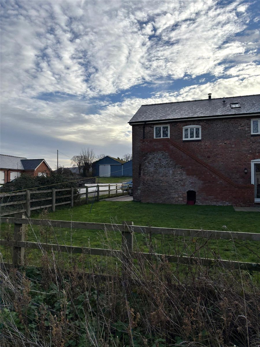 3 bedroom House, Pentre Lane, Rhuddlan, LL18 - Available, Image 3