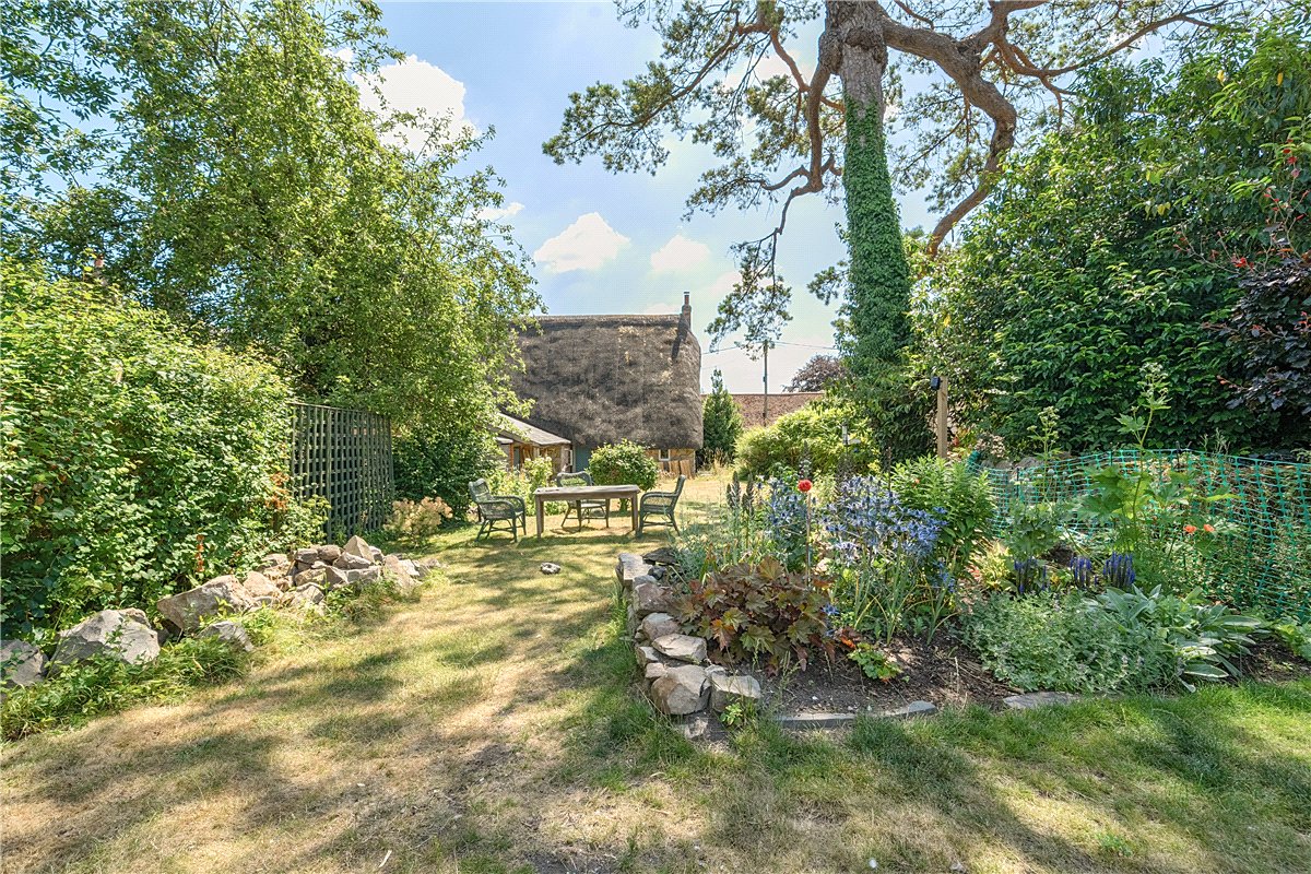 3 bedroom House, East Kennett, Marlborough, SN8 - Available, Image 1