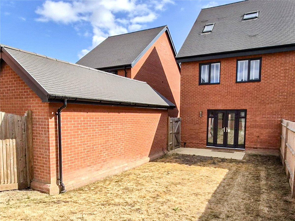3 bedroom House, Stonyfield Road, Whiteley, PO15 - Let Agreed, Image 8