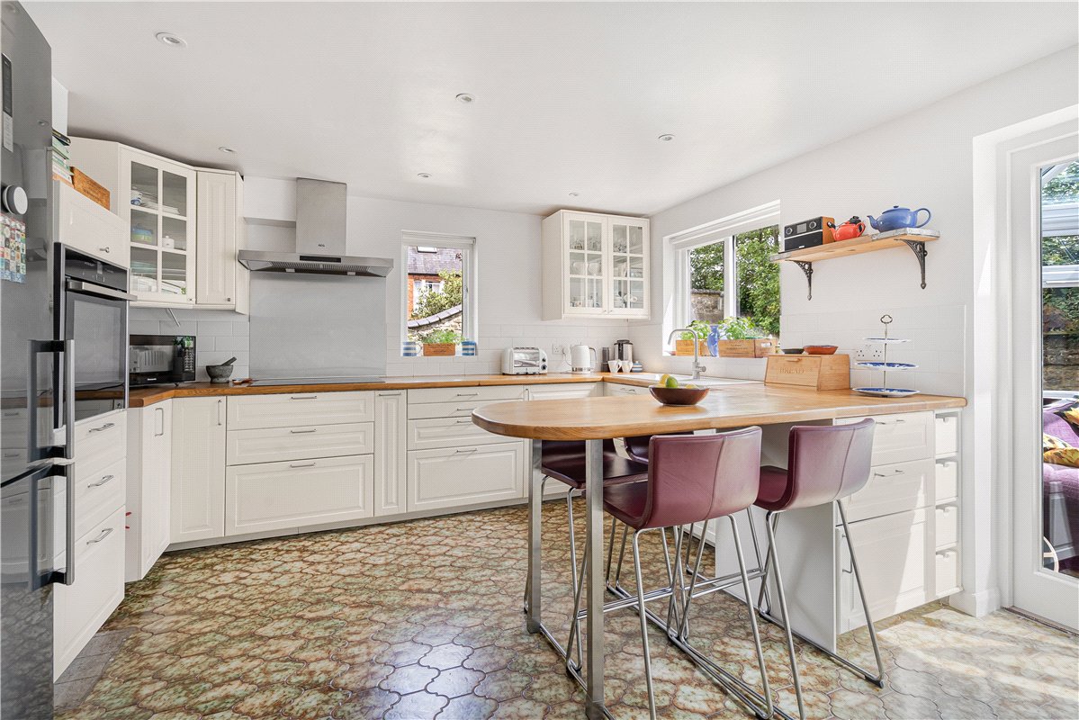 4 bedroom House, High Street, Islip, OX5 - Available, Image 6