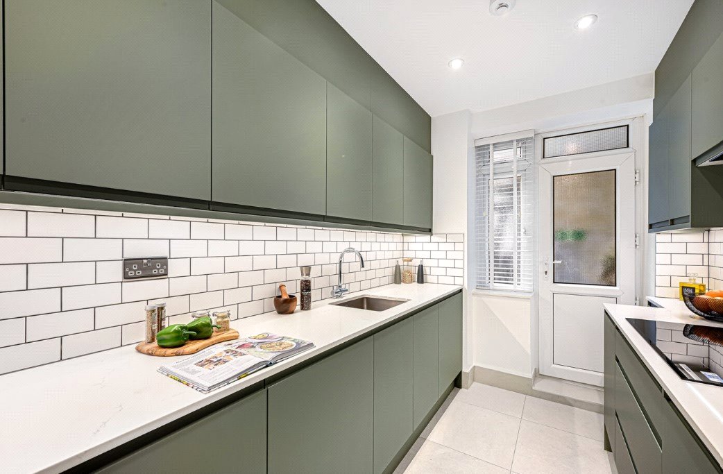 2 bedroom Flat, Stafford Court, Kensington High Street, W8 - Available, Image 1