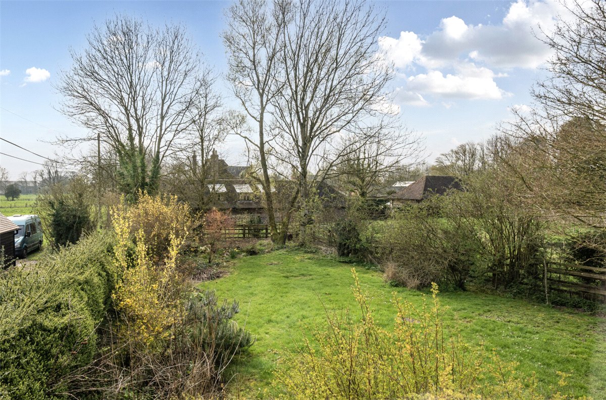 3 bedroom Cottage, Brown's Lane, Alton Barnes, SN8 - Available, Image 5