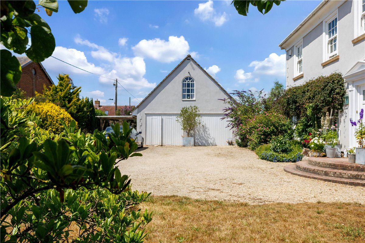 5 bedroom House, Honeystreet, Pewsey, SN9 - Available, Image 25