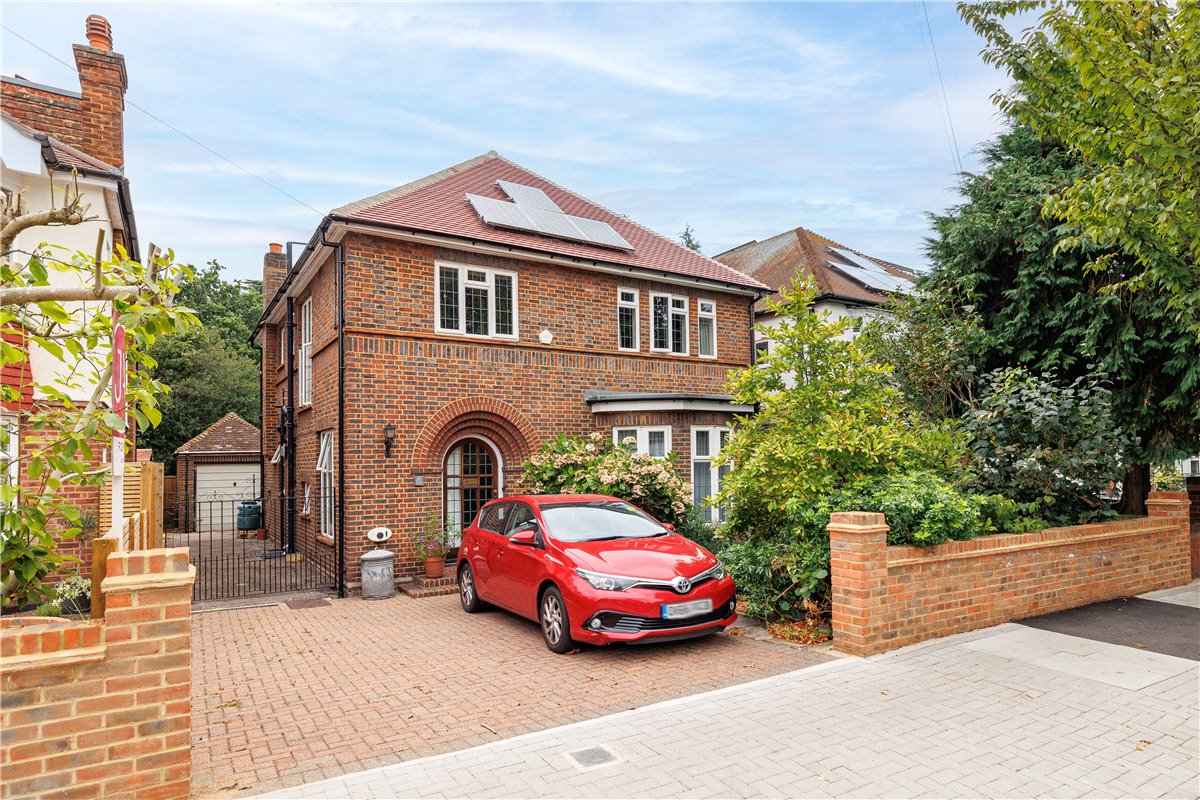 4 bedroom House, West Hill Road, London, SW18 - Sold