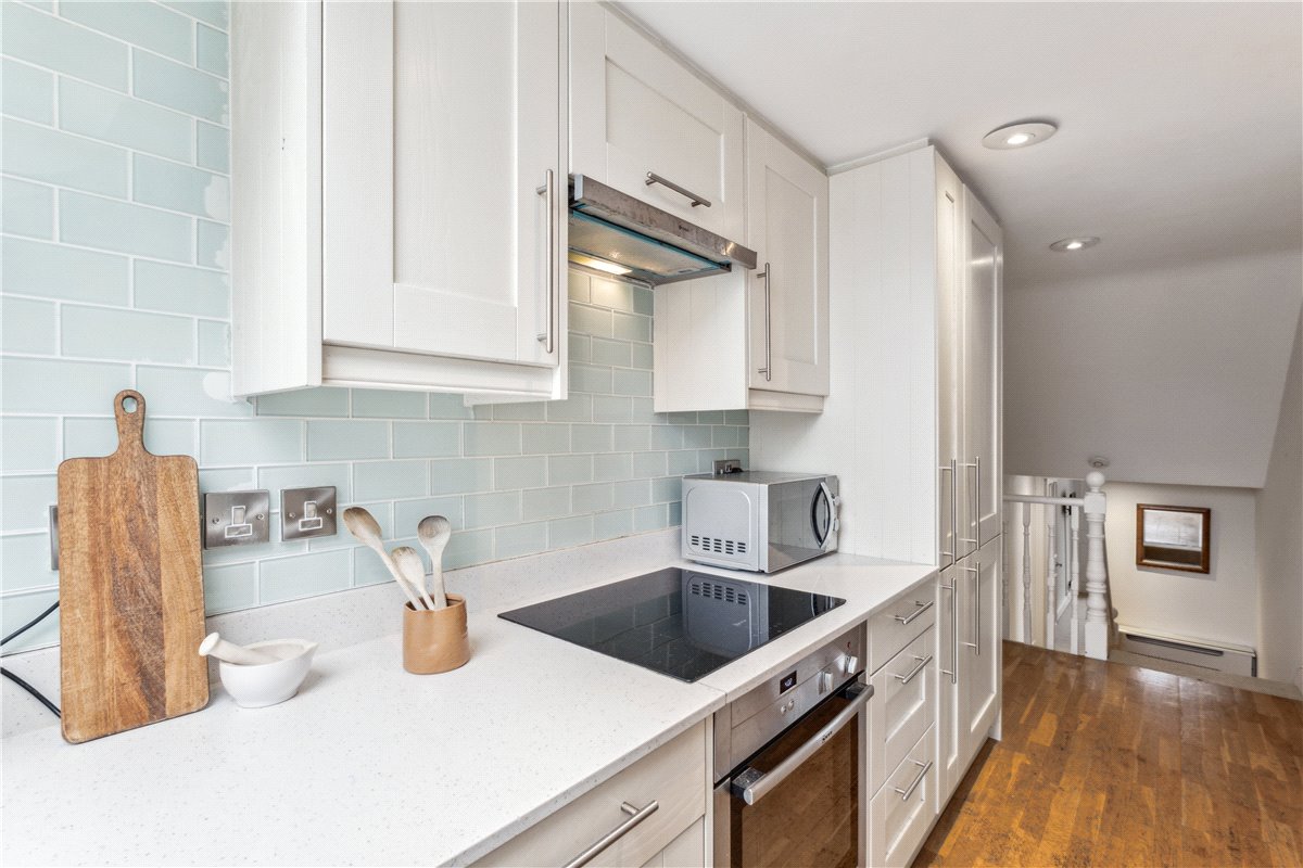 2 bedroom Flat, Geraldine Road, London, SW18 - Sold, Image 8