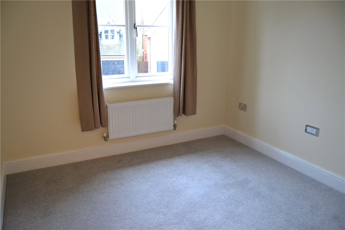 2 bedroom Flat, Hermitage, Thatcham, RG18 - Let Agreed, Image 2