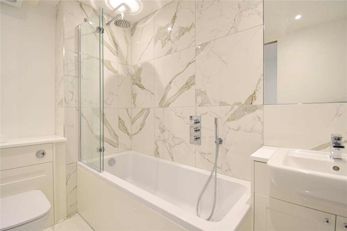 1 bedroom Flat, The Belvedere, Homerton Street, CB2 - , Image 11
