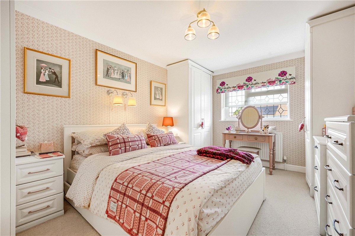 5 bedroom House, Forge Close, Milton Lilbourne, SN9 - Available, Image 11
