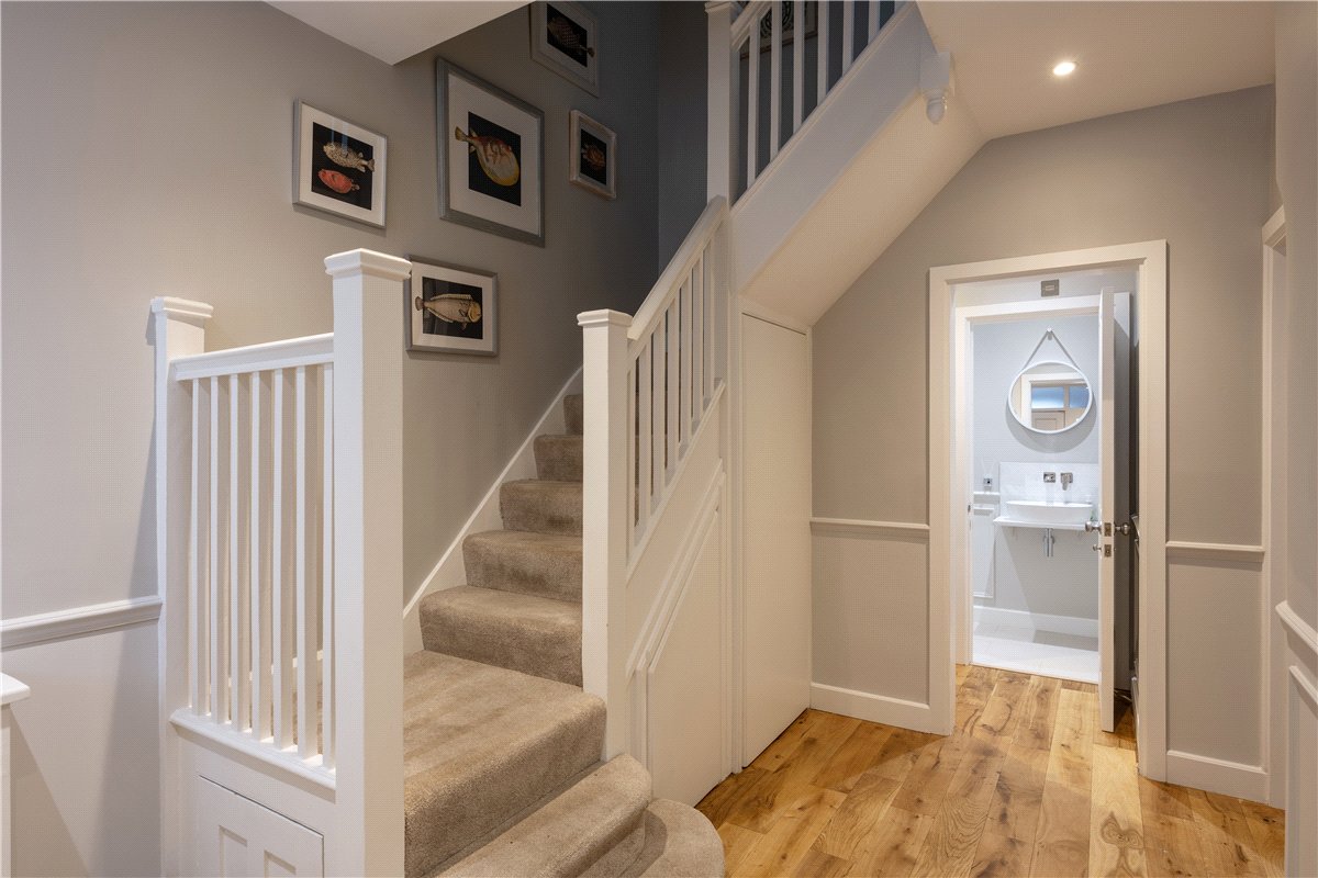 5 bedroom House, Magdalen Road, London, SW18 - Sold STC, Image 17