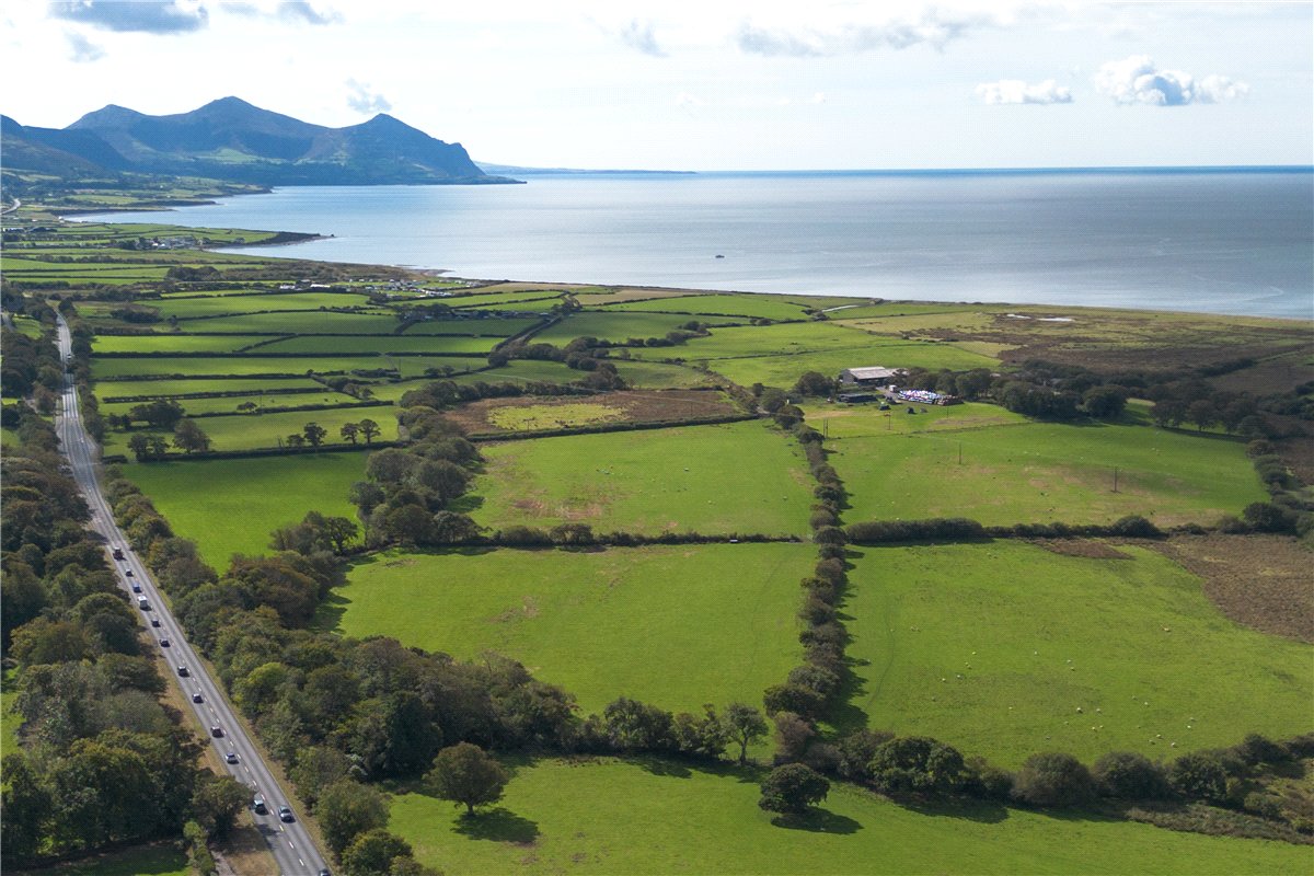 265  Farm, Pontllyfni, Caernarfon, LL54 - Available, Image 10