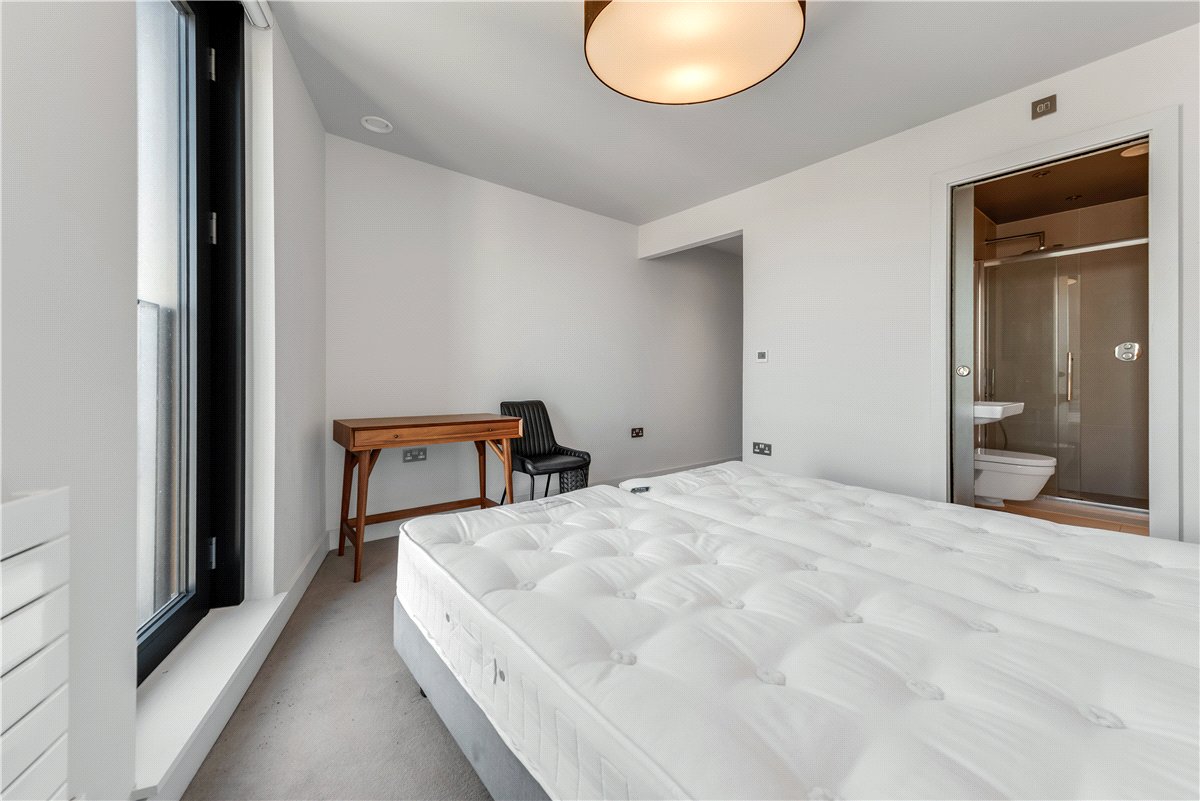 2 bedroom Flat, The Stonebow, York, YO1 - Available, Image 7