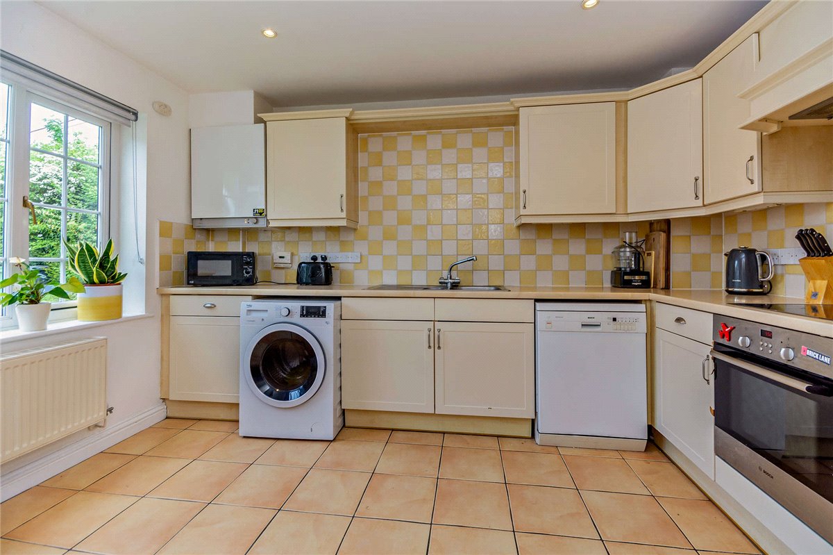 3 bedroom House, Pantings Lane, Highclere, RG20 - Sold, Image 2