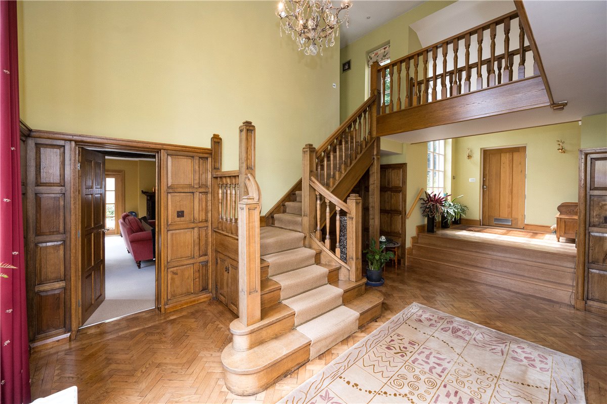5 Bedroom Single Family Home/House's Image 16