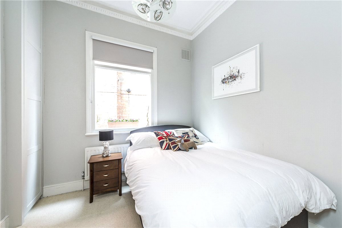 2 bedroom Flat, Earlsfield Road, London, SW18 - Sold STC, Image 11
