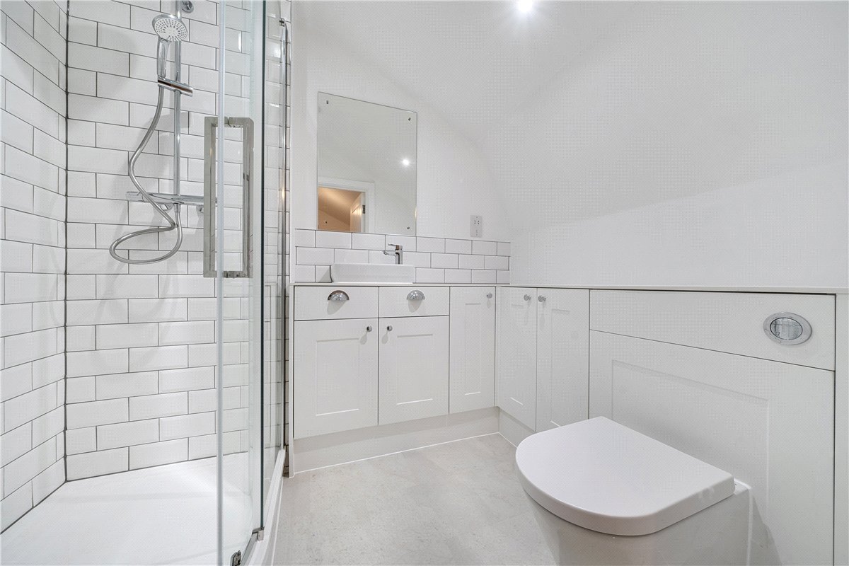 2 bedroom Flat, Palace Yard Mews, Bath, BA1 - Let Agreed, Image 6