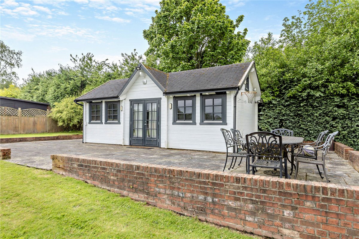 5 bedroom House, Newbury Road, Headley, RG19 - Available, Image 22