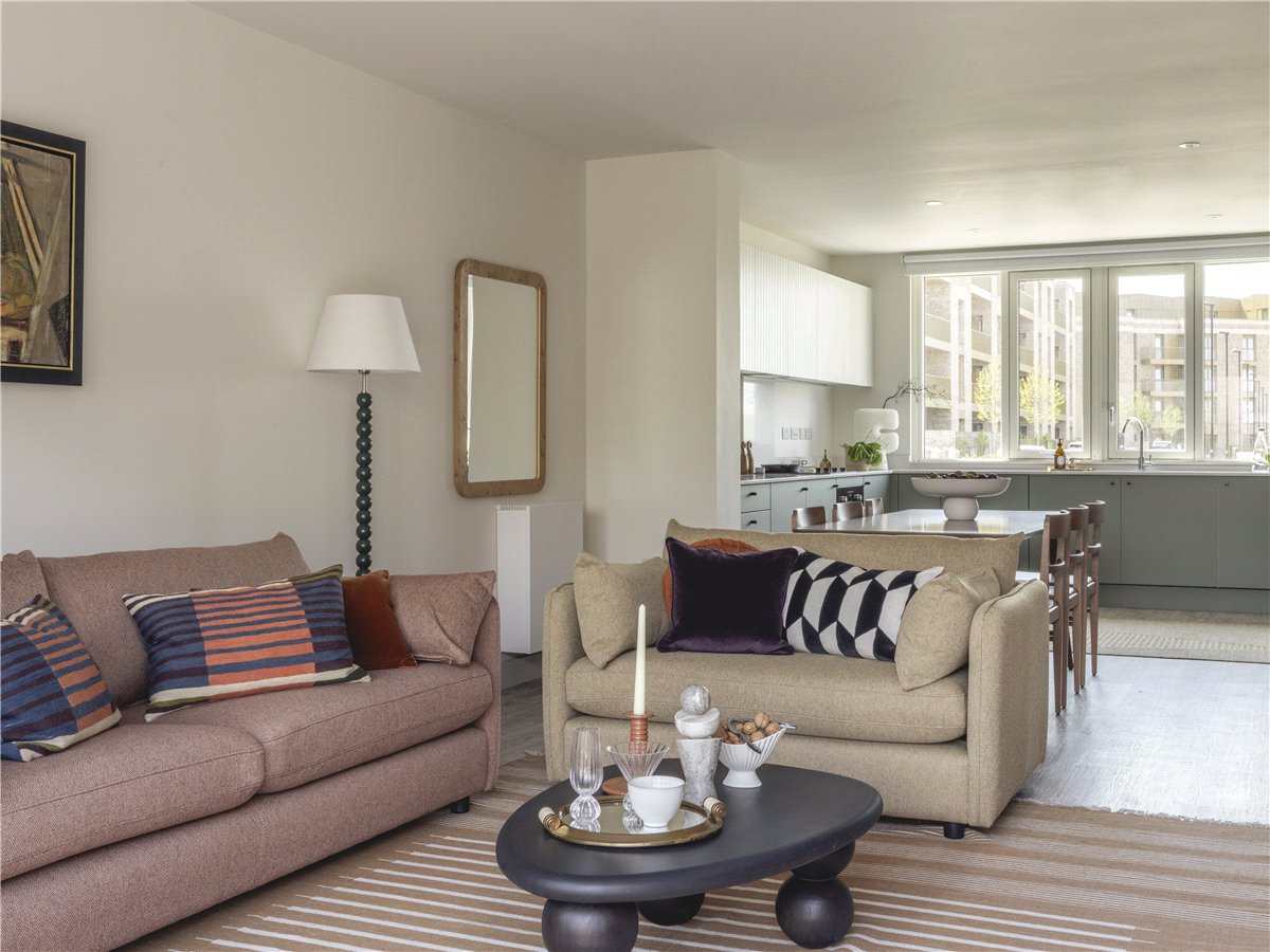 3 bedroom House, Milne Avenue, Cambridge, CB3 - Available, Image 1