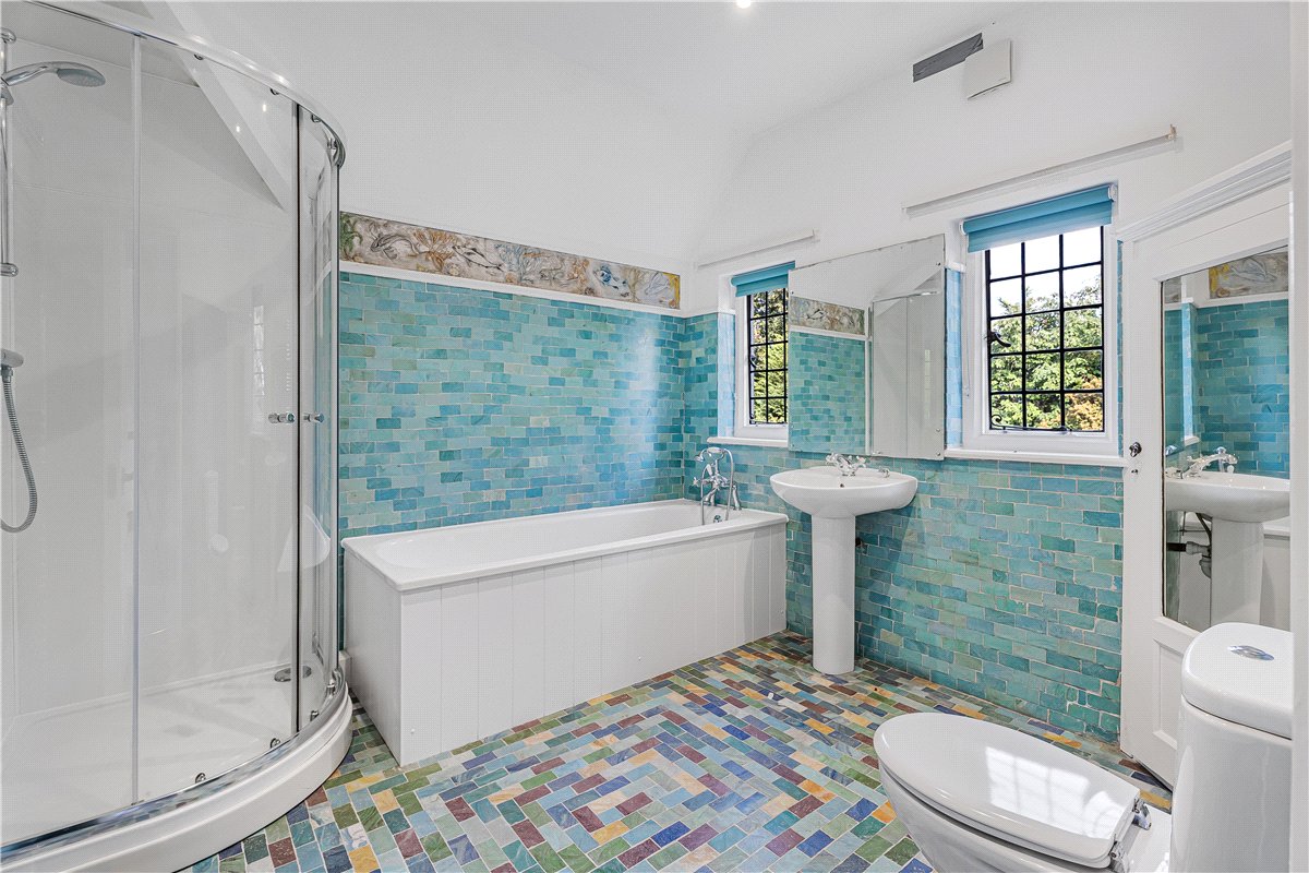 10 bedroom House, Frith Hill, South Heath, HP16 - Available, Image 15