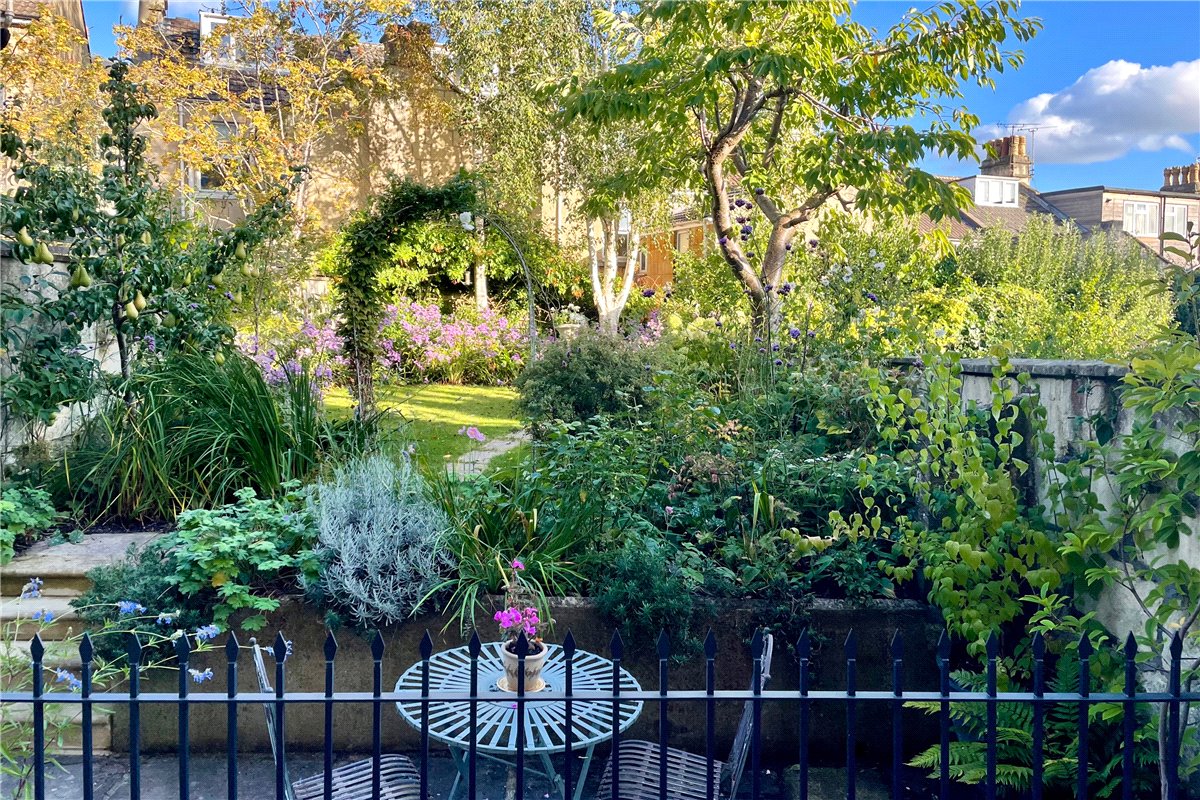 3 bedroom House, Northampton Street, Bath, BA1 - Available, Image 2