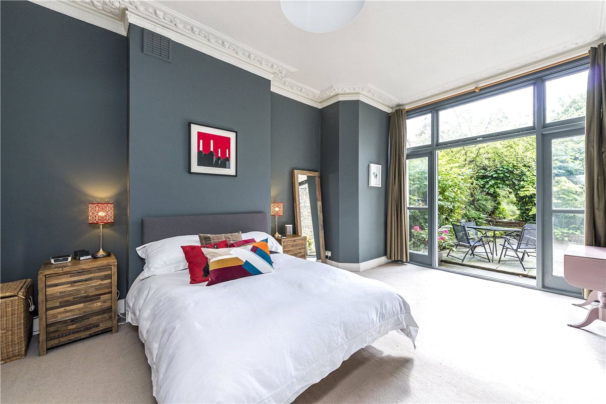 2 bedroom Flat, Earlsfield Road, London, SW18 - Sold STC, Image 14